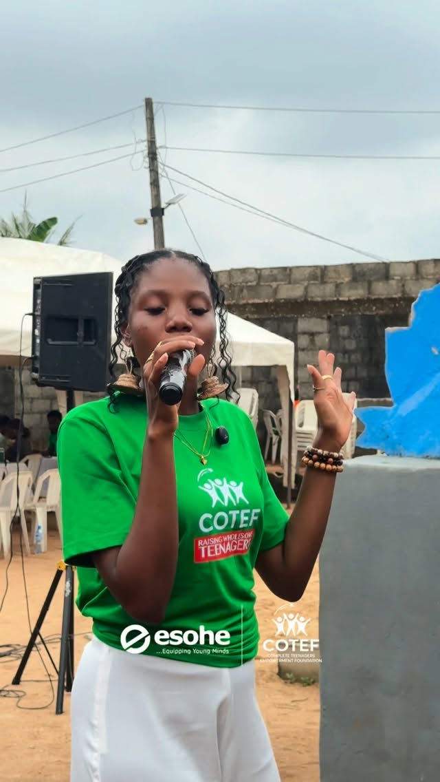 COTEF speaker addressing teenagers at ESOHE